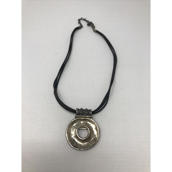 CHICO'S Necklace Open Circle Pendant Dark Patina Silver Tone Black Cord BOHO - Picture 6 of 7